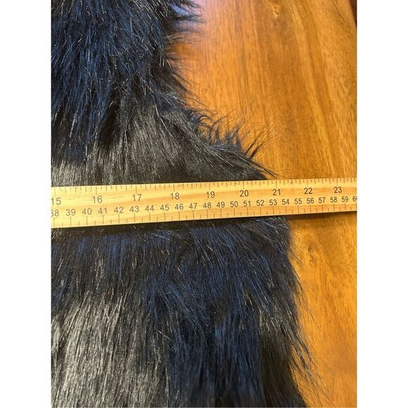 CHAUS New York Black lined Faux Fur Vest Size Small Open Front - Picture 6 of 7